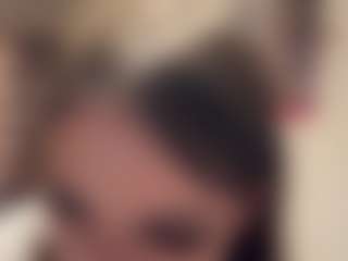 KarineSolverud's Live Sex Cam Show
