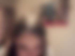 KarineSolverud's Live Sex Cam Show