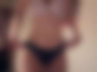 KarineSolverud's Live Sex Cam Show