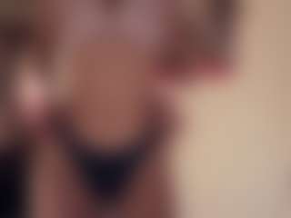 KarineSolverud's Live Sex Cam Show