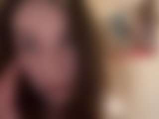 KarineSolverud's Live Sex Cam Show