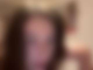 KarineSolverud's Live Sex Cam Show