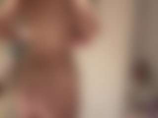 KarineSolverud's Live Sex Cam Show