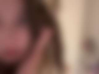 KarineSolverud's Live Sex Cam Show