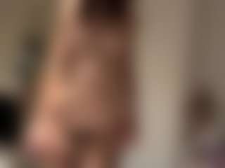 KarineSolverud's Live Sex Cam Show