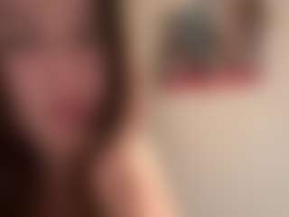 KarineSolverud's Live Sex Cam Show