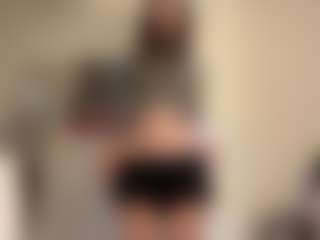 KarineSolverud's Live Sex Cam Show