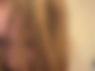 KarineSolverud's Live Sex Cam Show