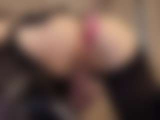 LilluCooper1's Live Sex Cam Show