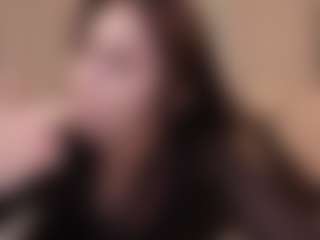 Live cam show with LilluCooper1 - Fingers on Camsoda