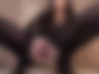 Live cam show with LilluCooper1 - Sexwebcam Brown Hair on Big Tits
