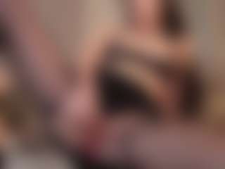 Live cam show with LilluCooper1 - Erotic Dance on dropp.cam