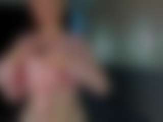 Miraletta's Live Sex Cam Show
