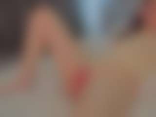 Live-Cam-Show mit Miraletta - Solo auf Camsoda