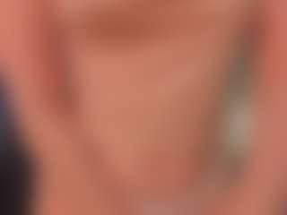 Live cam show with Miraletta - Athletic on CamwithHer