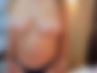 Live cam show with Pamelamilff - Fucking on Camsoda