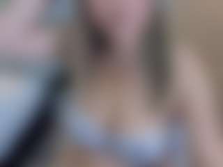 Pamelamilff's Live Sex Cam Show
