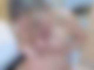 Pamelamilff's Live Sex Cam Show