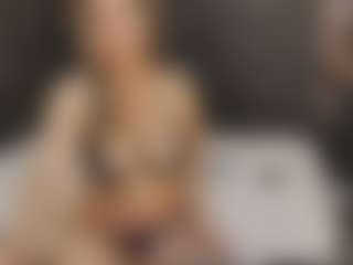 Pamelamilff's Live Sex Cam Show