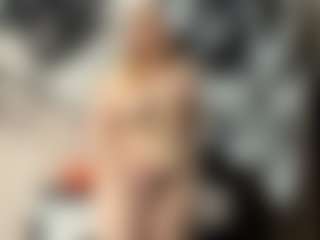Live cam show with PrincessIvans - Tattoos Blonde Hair on Cam Slut