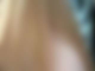 Live cam show with PrincessIvans - Blonde Hair on Fling VIP Chat