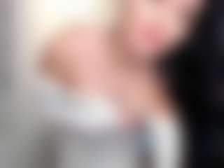 ReneeSutton's Live Sex Cam Show