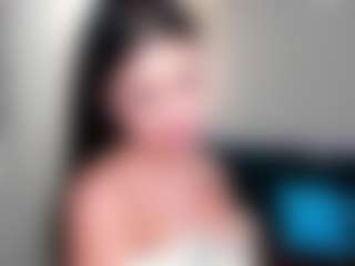 Live cam show with ReneeSutton - Petite Teen (18+) on https://playwithruby.com