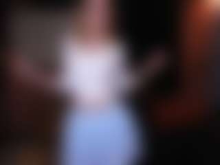 Live cam show with Coco - Blonde Hair HD on Adult Interactions