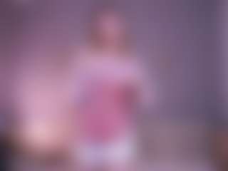 Live cam show with Coco - Trimmed Asian on Big Tits
