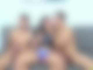 CrazycrewEmily's Live Sex Cam Show