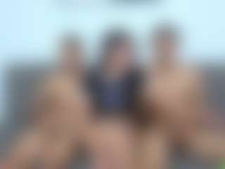 CrazycrewEmily's Live Sex Cam Show