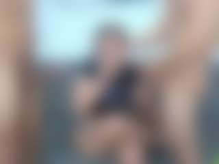 CrazycrewEmily's Live Sex Cam Show