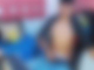 Live cam show with DrakeJack - Black Hair on Camsoda