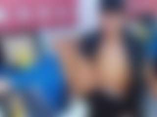 Live cam show with DrakeJack - Drinking on Camsoda