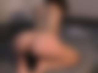 evacurl's Live Sex Cam Show