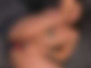 evacurl's Live Sex Cam Show
