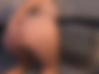 evacurl's Live Sex Cam Show