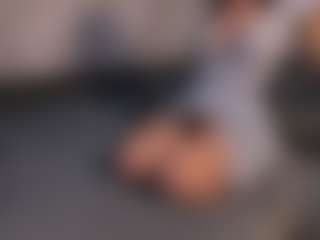 evacurl's Live Sex Cam Show