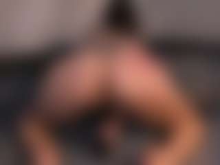 evacurl's Live Sex Cam Show