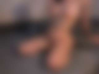 evacurl's Live Sex Cam Show