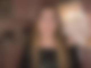 Live cam show with GloryLiehr - Thin on Dolls Live