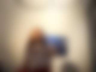 Live cam show with JanettWaneka - Striptease on Dare Cams