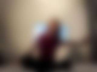 Live cam show with JanettWaneka - New Tattoos on luckytryst.com
