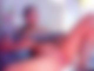 Live cam show with SarahCarteer - New Sexwebcam on luckytryst.com