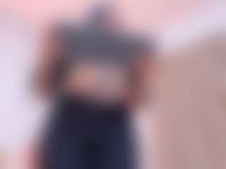 SeleneLujann's Live Sex Cam Show