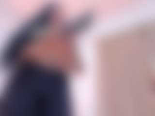 SeleneLujann's Live Sex Cam Show