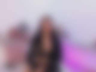 SeleneLujann's Live Sex Cam Show