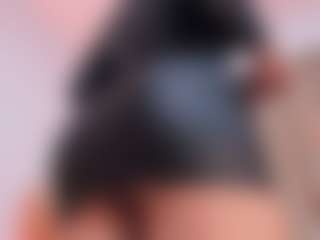 SeleneLujann's Live Sex Cam Show