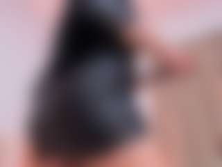 SeleneLujann's Live Sex Cam Show