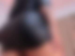 SeleneLujann's Live Sex Cam Show